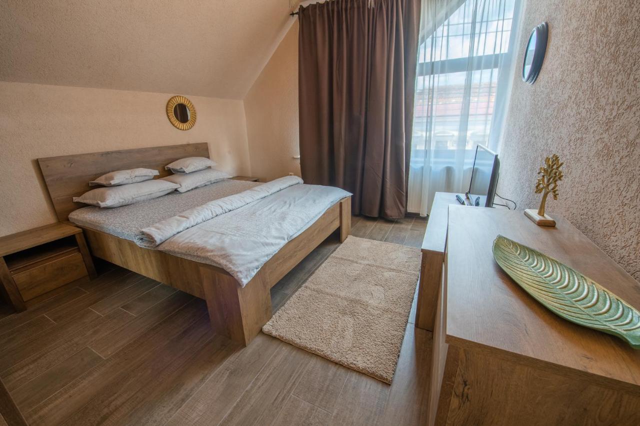 Braun Residence Săcele Eksteriør billede